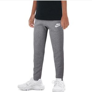 Kids Grey Fleece Nike joggers: Medium NWOT